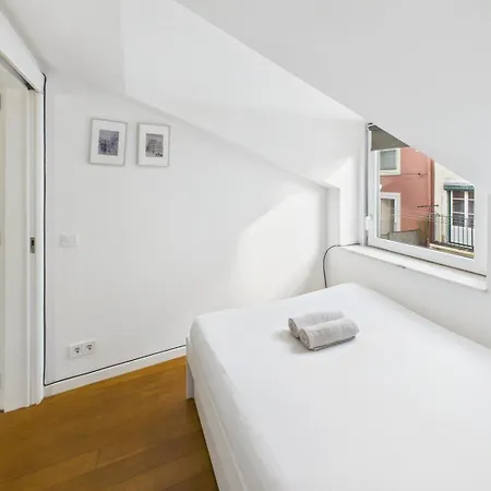 Cozy 1br In Estrela | By Airnest Daire Lisboa